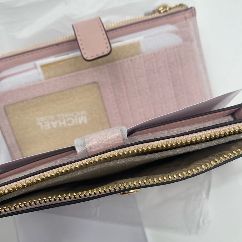 Michael Kors LG Double Zip Wristlet Leather NWT - Picture 15 of 16